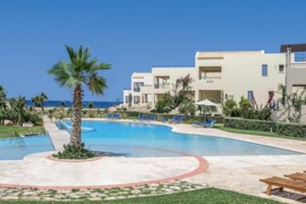 Odyssey Beach Front Apartment Chania  Eksteriør billede