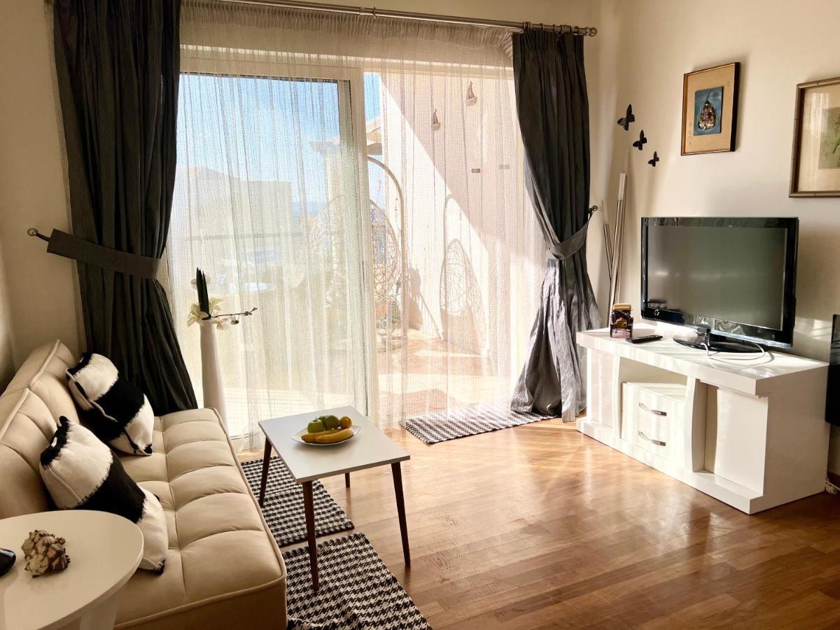 Odyssey Beach Front Apartment Chania  Eksteriør billede